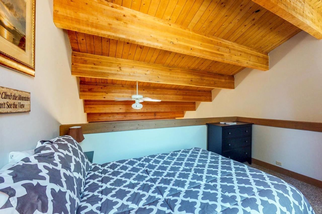 Starry Aspen Grove Hotel Truckee Esterno foto